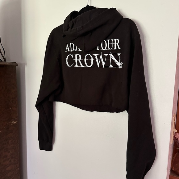 Cropped Hoodie - Picture 4 of 6